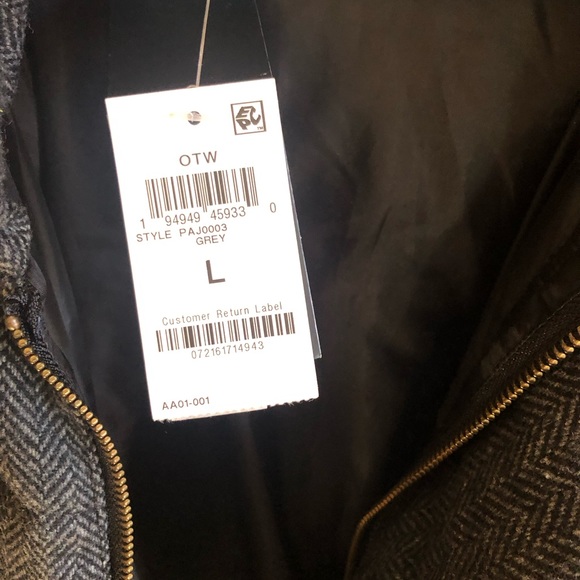 Brand new, size L, color gray, brand new winter coat - Picture 4 of 5